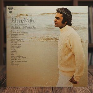 Johnny Mathis Sings The Music Of Bacharach Vinyl